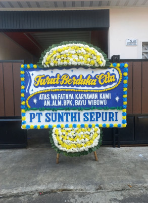Papan Bunga Duka di Batu Ix